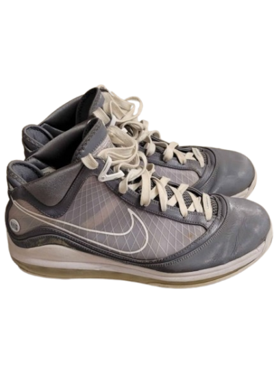 Men's Nike Air Max LeBron 7 'Cool Grey' Basketball Shoes — Size 11