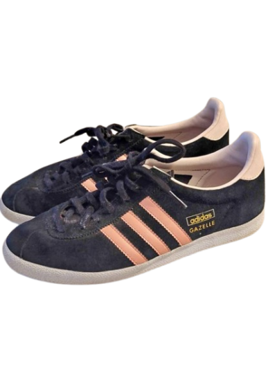 Women's Adidas Gazelle (Suede) — Size 6