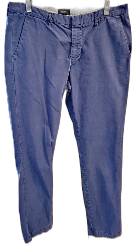 Men's Hugo Boss Pants — Size 32 / Blue