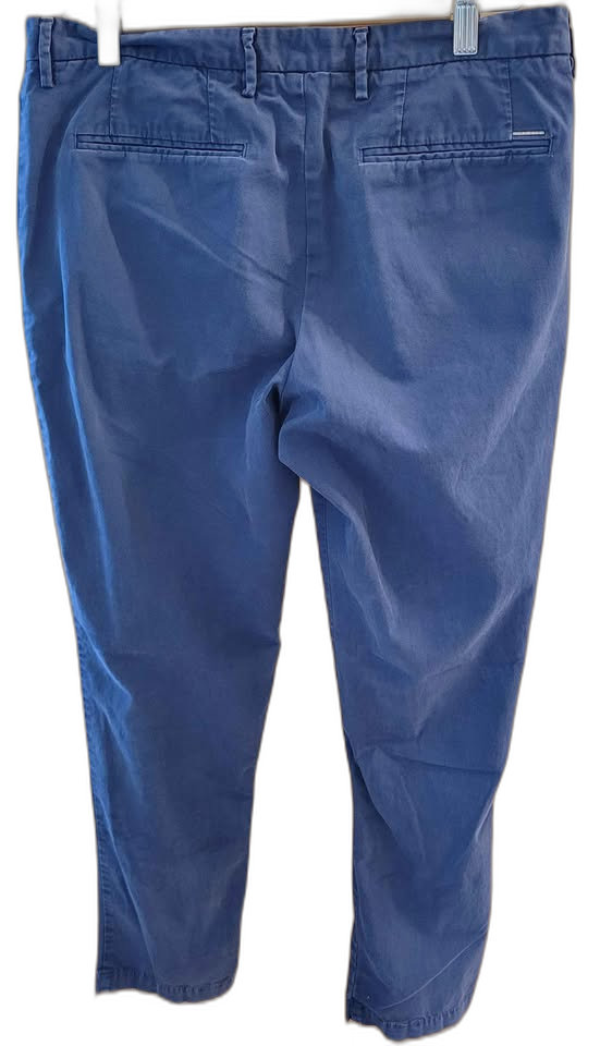 Men's Hugo Boss Pants — Size 32 / Blue - Image 2