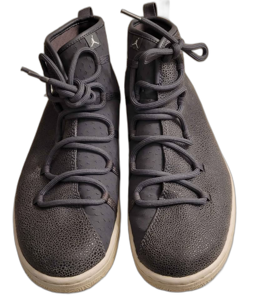 Men's Nike Jordan Galaxy Sneakers/Shoes — Size 11 (Dark Grey) - Image 2