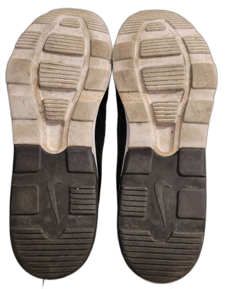 Men's Air Max Motion 2 Casual Sneakers/Shoes — Size 13 - Image 6