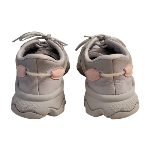 Adidas Women's Ozweego 'Grey Clear Pink' Sneakers/Shoes — Size 6 - Image 5